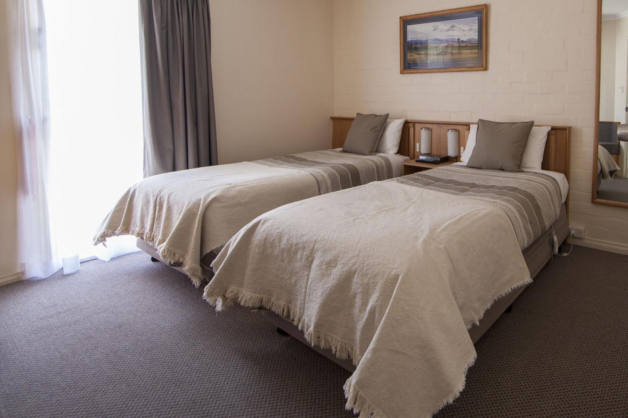 Redhill Cooma Motor Inn Exterior foto